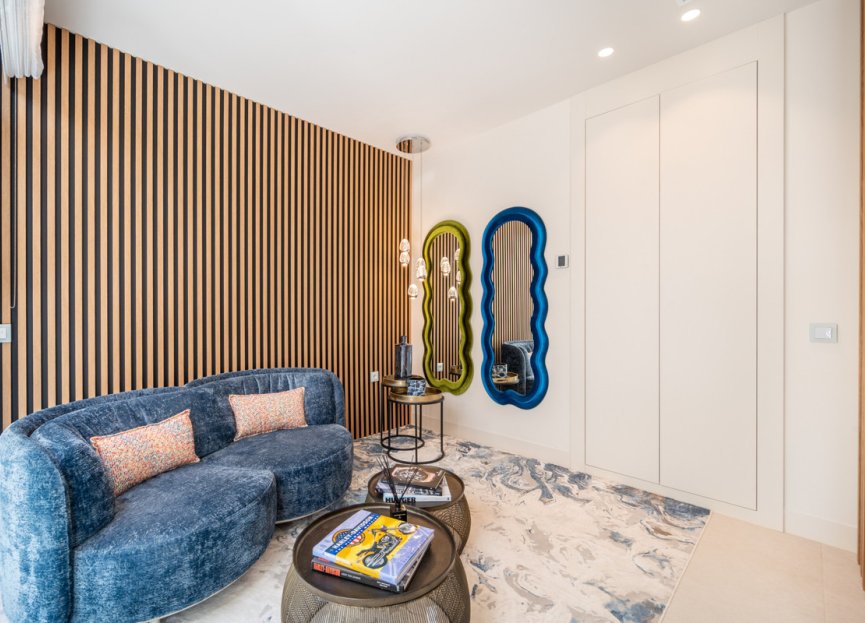 Resale - House - Townhouse - Estepona - Estepona Centro