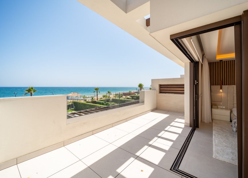 Resale - House - Townhouse - Estepona - Estepona Centro