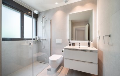 Resale - House - Townhouse - Estepona - Estepona Centro