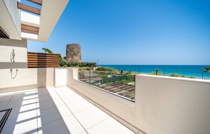 Resale - House - Townhouse - Estepona - Estepona Centro