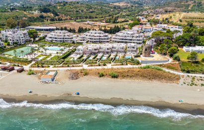 Resale - House - Townhouse - Estepona - Estepona Centro