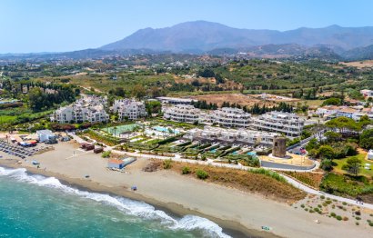 Resale - House - Townhouse - Estepona - Estepona Centro