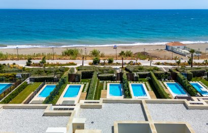 Resale - House - Townhouse - Estepona - Estepona Centro