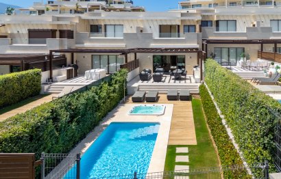 Resale - House - Townhouse - Estepona - Estepona Centro