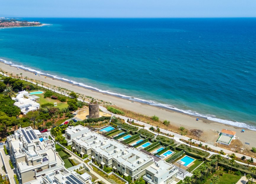 Resale - House - Townhouse - Estepona - Estepona Centro