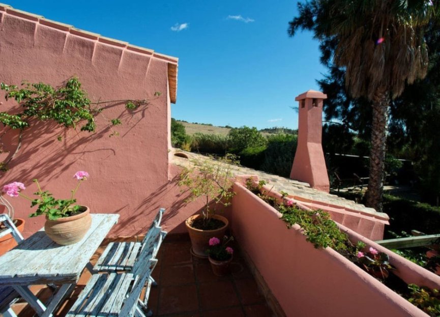 Resale - House - Finca - Cortijo - Estepona - Estepona Centro