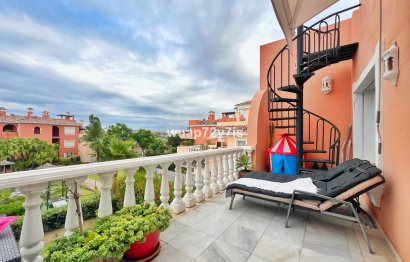 Resale - Apartment - Middle Floor Apartment - Estepona - Estepona Centro