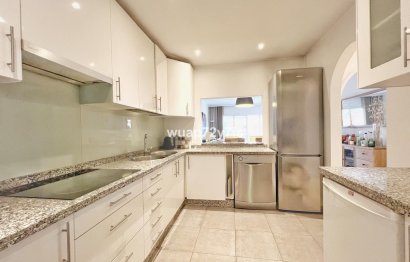 Resale - Apartment - Middle Floor Apartment - Estepona - Estepona Centro