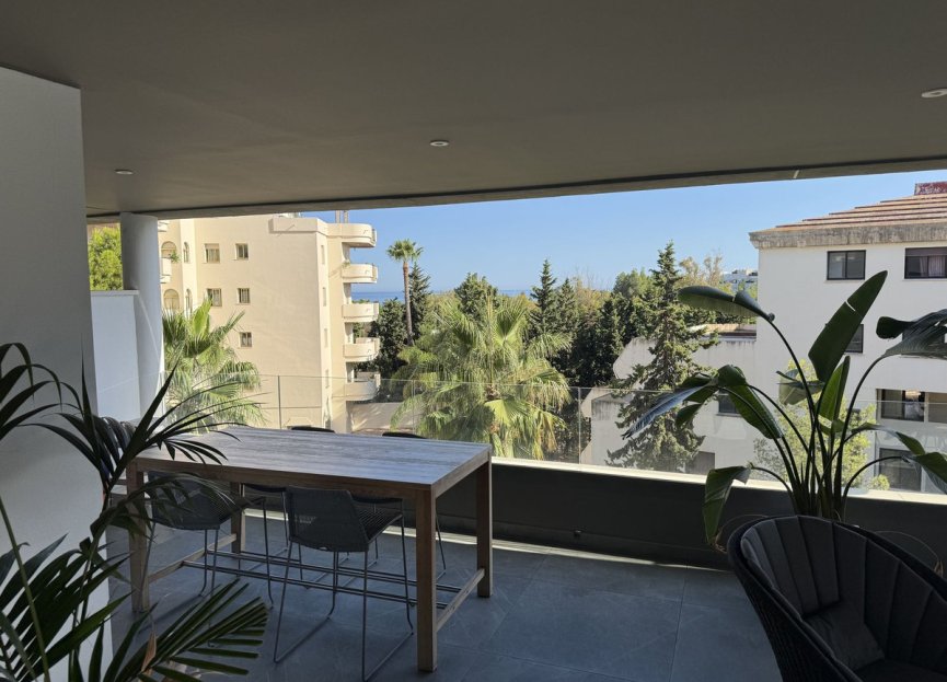 Resale - Apartment - Penthouse - Marbella - Nueva Andalucia
