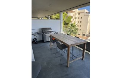 Resale - Apartment - Penthouse - Marbella - Nueva Andalucia