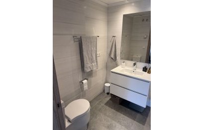 Resale - Apartment - Penthouse - Marbella - Nueva Andalucia