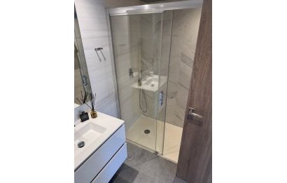 Resale - Apartment - Penthouse - Marbella - Nueva Andalucia