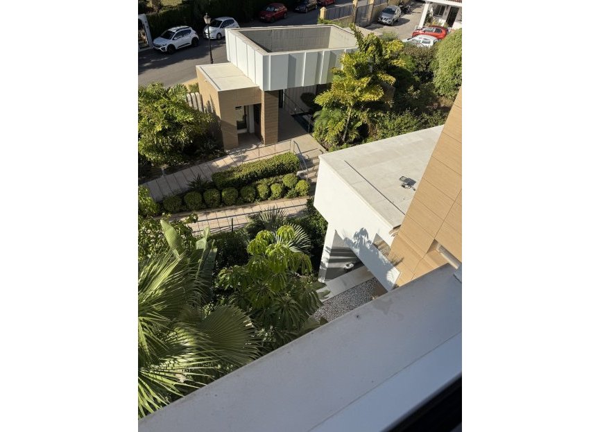 Resale - Apartment - Penthouse - Marbella - Nueva Andalucia