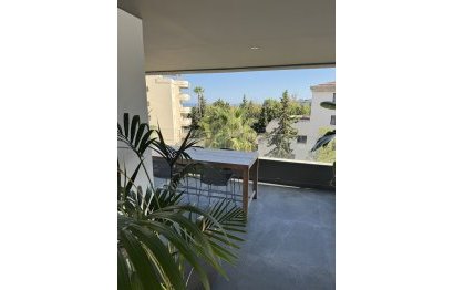 Resale - Apartment - Penthouse - Marbella - Nueva Andalucia