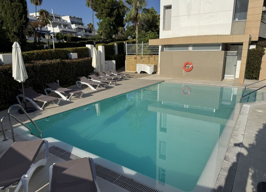 Resale - Apartment - Penthouse - Marbella - Nueva Andalucia