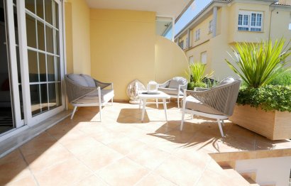 Resale - Ground floor apartment - Marbella - Cabopino