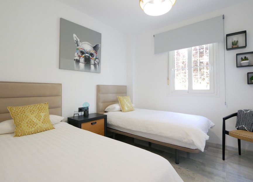 Resale - Ground floor apartment - Marbella - Cabopino