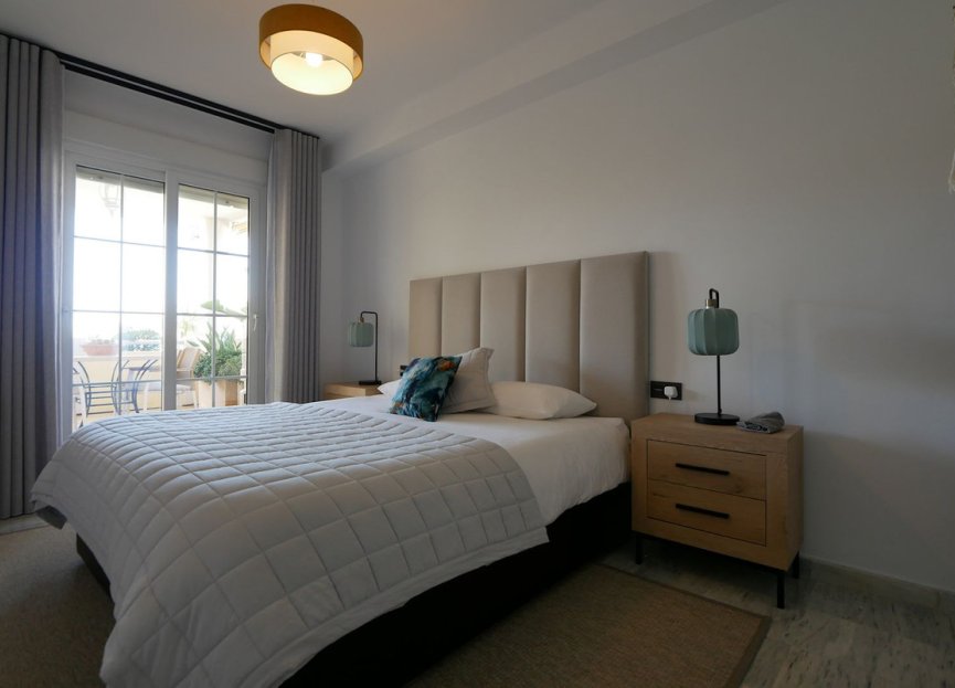 Resale - Ground floor apartment - Marbella - Cabopino