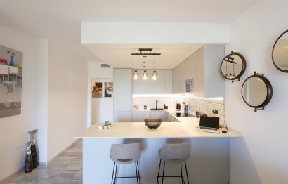 Resale - Ground floor apartment - Marbella - Cabopino