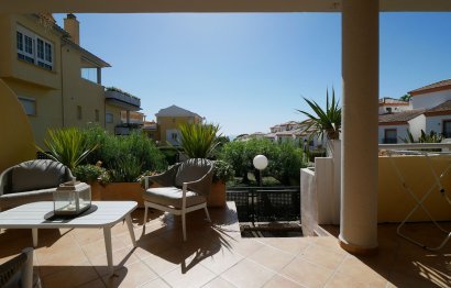 Resale - Ground floor apartment - Marbella - Cabopino