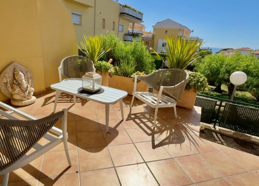 Resale - Ground floor apartment - Marbella - Cabopino