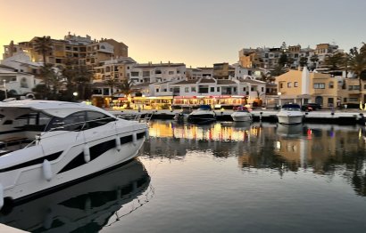 Resale - Ground floor apartment - Marbella - Cabopino