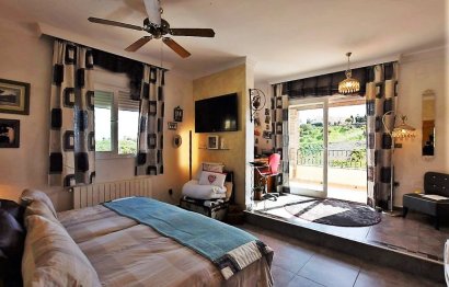 Resale - House - Mijas