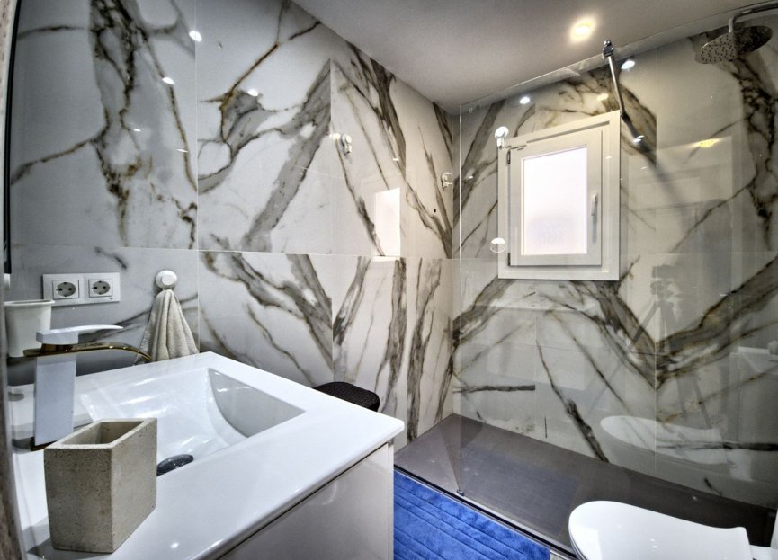 Resale - Apartment - Middle Floor Apartment - Marbella - Marbella Centro