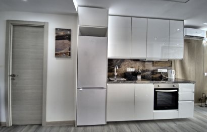 Resale - Apartment - Middle Floor Apartment - Marbella - Marbella Centro