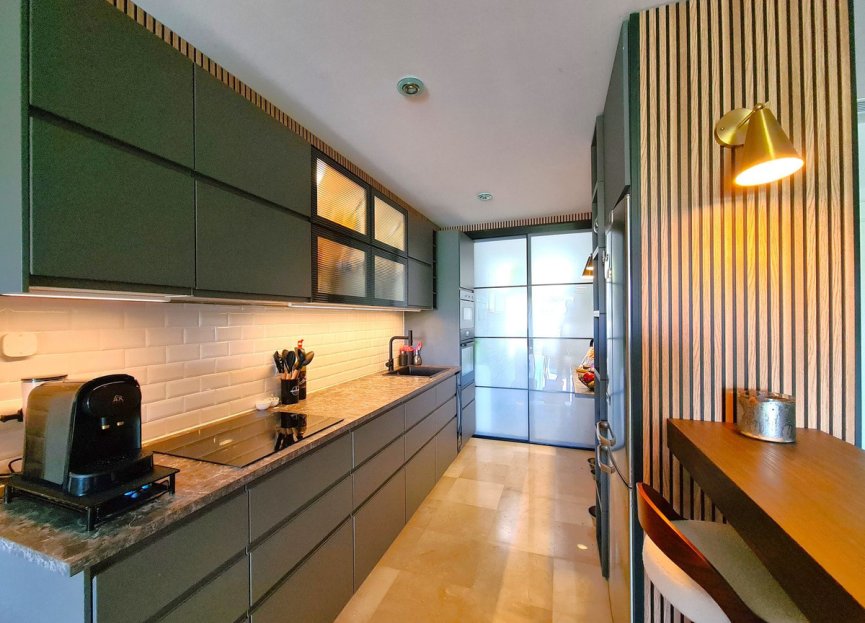 Resale - Ground floor apartment - Benahavís - Benahavís Centro