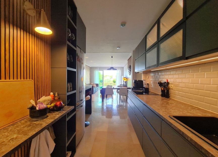 Resale - Ground floor apartment - Benahavís - Benahavís Centro