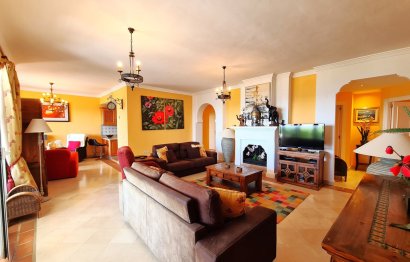 Resale - Ground floor apartment - Casares - Casares Playa