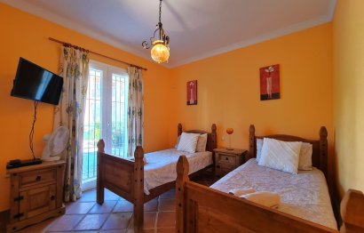 Resale - Ground floor apartment - Casares - Casares Playa