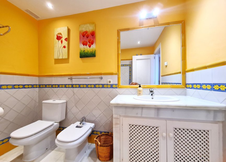 Resale - Ground floor apartment - Casares - Casares Playa