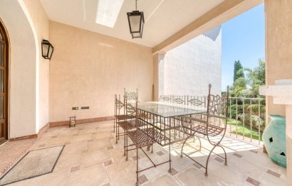 Resale - House - Detached Villa - Sotogrande