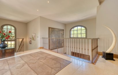 Resale - House - Detached Villa - Sotogrande