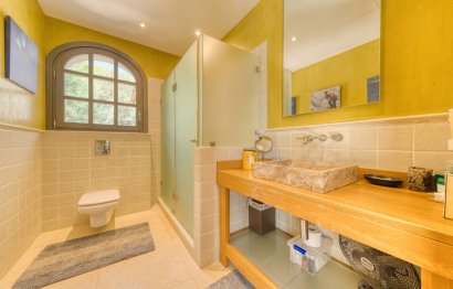 Resale - House - Detached Villa - Sotogrande