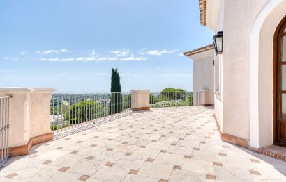 Resale - House - Detached Villa - Sotogrande