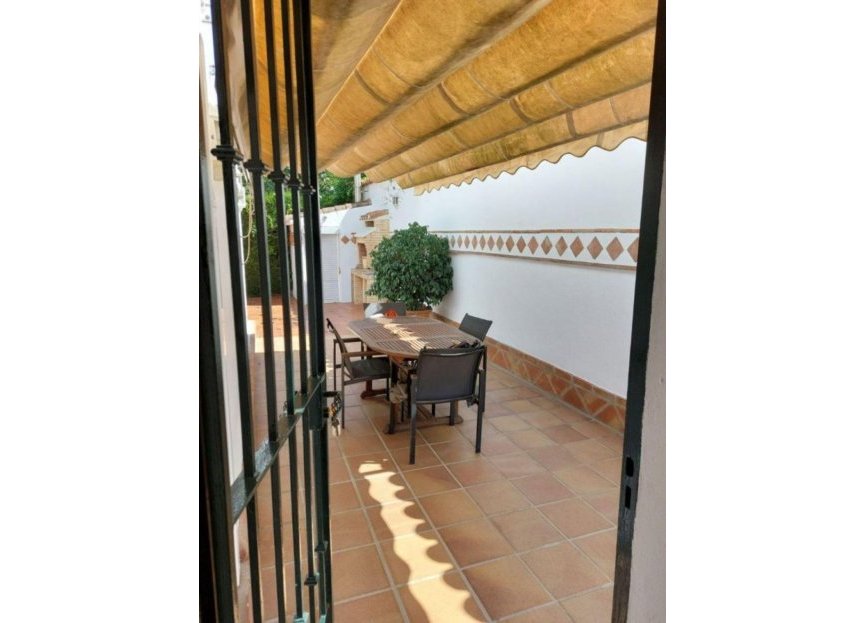 Resale - House - Semi-Detached House - Marbella - Marbella Centro