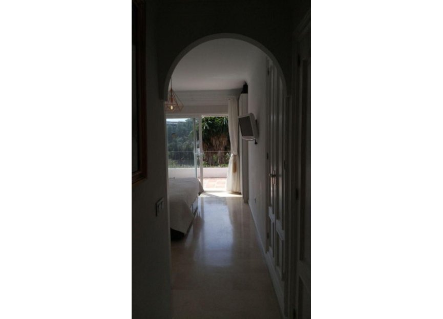 Resale - House - Detached Villa - Marbella - Marbella Centro