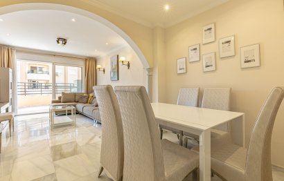 Resale - Apartment - Middle Floor Apartment - Marbella - Marbella Centro