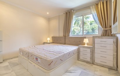 Resale - Apartment - Middle Floor Apartment - Marbella - Marbella Centro