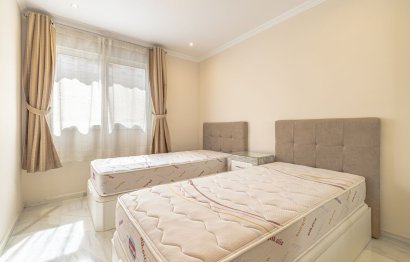 Resale - Apartment - Middle Floor Apartment - Marbella - Marbella Centro