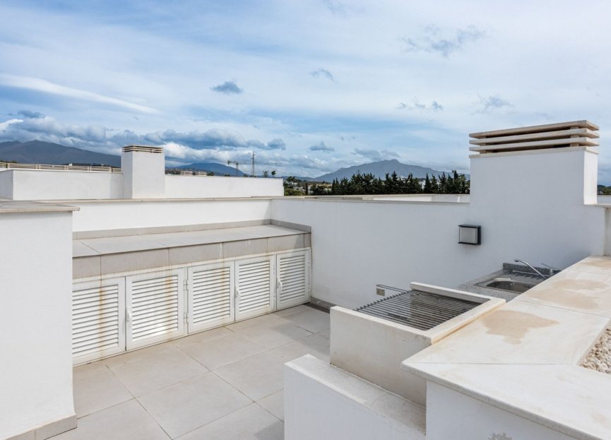 Resale - House - Townhouse - Estepona - Bel Air