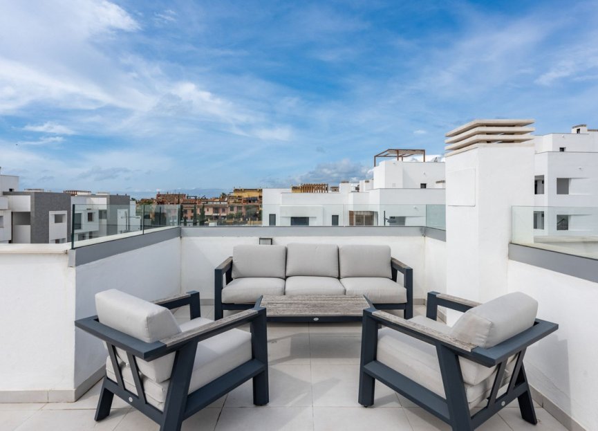 Resale - House - Townhouse - Estepona - Bel Air
