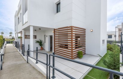 Resale - House - Townhouse - Estepona - Bel Air