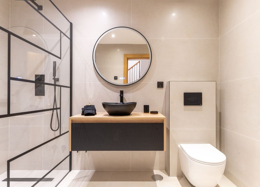 Resale - House - Townhouse - Estepona - Estepona Centro