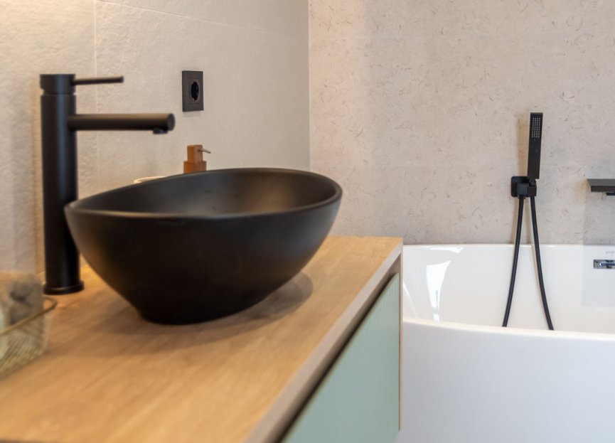 Resale - House - Townhouse - Estepona - Estepona Centro