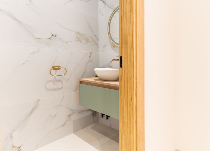 Resale - House - Townhouse - Estepona - Estepona Centro