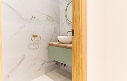 Resale - House - Townhouse - Estepona - Estepona Centro